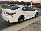 Certified 2022 Toyota Camry SE image 5