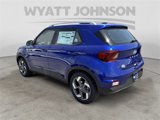 New 2025 Hyundai Venue Limited image 3