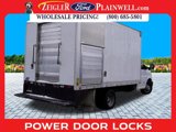 Used 2015 Chevrolet Express 4500 image 5