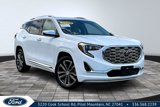 Used 2020 GMC Terrain Denali w/ Denali Premium Package image 2