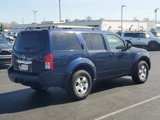 Used 2009 Nissan Pathfinder S image 2