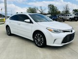 Used 2018 Toyota Avalon XLE Premium image 2