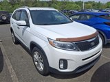Used 2015 Kia Sorento EX image 2