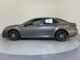 Used 2021 Toyota Camry SE image 4