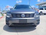 Used 2019 Volkswagen Tiguan SE w/ Panoramic Sunroof Package image 2