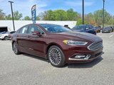 Used 2017 Ford Fusion SE w/ Fusion SE Technology Package image 2