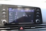 Used 2022 Hyundai Elantra SEL w/ Convenience Package image 3