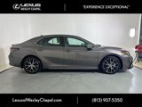 Used 2022 Toyota Camry SE image 2