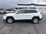 Used 2016 Jeep Cherokee Latitude w/ Comfort/Convenience Group image 2