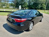 Used 2016 Toyota Camry LE image 5