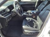 Used 2023 Jeep Grand Cherokee 4WD 4xe w/ Luxury Tech Group II image 2