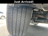 Used 2023 Volkswagen Jetta SE w/ Panoramic Sunroof Package image 5