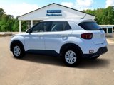 New 2025 Hyundai Venue SE image 4