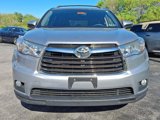 Used 2016 Toyota Highlander XLE image 2