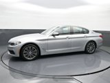 Used 2019 BMW 530e xDrive w/ Convenience Package image 4
