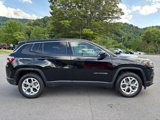 New 2025 Jeep Compass Sport image 2