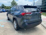 Used 2022 Toyota RAV4 LE image 4
