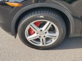 Used 2014 Porsche Cayenne Platinum Edition image 4