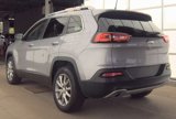 Used 2018 Jeep Cherokee Limited image 2
