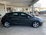 Used 2017 Chevrolet Cruze LT image 2