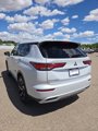 Used 2024 Mitsubishi Outlander SE image 2