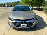 Used 2024 Chevrolet Malibu LT image 2