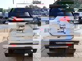 Used 2020 Nissan Rogue SV image 5