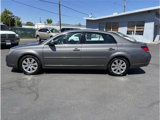 Used 2006 Toyota Avalon XLS image 2
