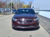 Used 2018 Ford Taurus Limited image 2