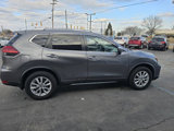 Used 2017 Nissan Rogue SV w/ SV Premium Package image 6