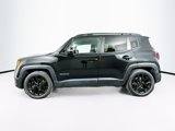 Used 2017 Jeep Renegade Altitude image 4