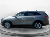 Used 2017 Kia Sorento LX w/ LX Convenience Package image 2