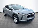 Used 2025 Chevrolet Trax LS image 3