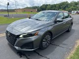 Used 2023 Nissan Altima 2.5 SV image 3