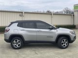 Used 2022 Jeep Compass Trailhawk image 2