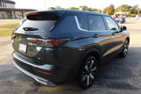 New 2025 Mitsubishi Outlander SE image 5