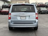 Used 2013 Chrysler Town & Country Touring-L w/ Premium Group image 4