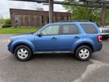 Used 2010 Ford Escape XLT image 2