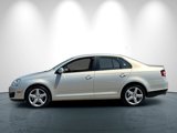Used 2010 Volkswagen Jetta Limited Edition image 6