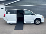 Used 2017 Dodge Grand Caravan SE w/ Power Window Group image 2