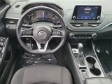 Used 2021 Nissan Altima 2.5 SV w/ SV Premium Package image 3