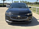 Used 2018 Chevrolet Malibu LT w/ Leather Package image 2