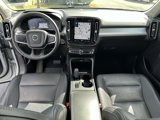 Used 2021 Volvo XC40 T5 Momentum w/ Protection Package image 2