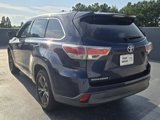 Used 2016 Toyota Highlander XLE image 3