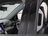Used 2022 Ford Explorer XLT w/ Equipment Group 202A image 4