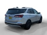 Used 2022 Chevrolet Equinox RS w/ Infotainment Package image 5