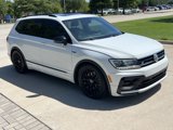 Used 2019 Volkswagen Tiguan SEL Premium R-Line image 2