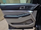 Used 2019 Ford Explorer 4WD w/ Class III Trailer Tow Package image 4