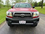 Used 2011 Toyota Tacoma 4x4 Regular Cab image 2