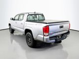 Used 2016 Toyota Tacoma SR image 5